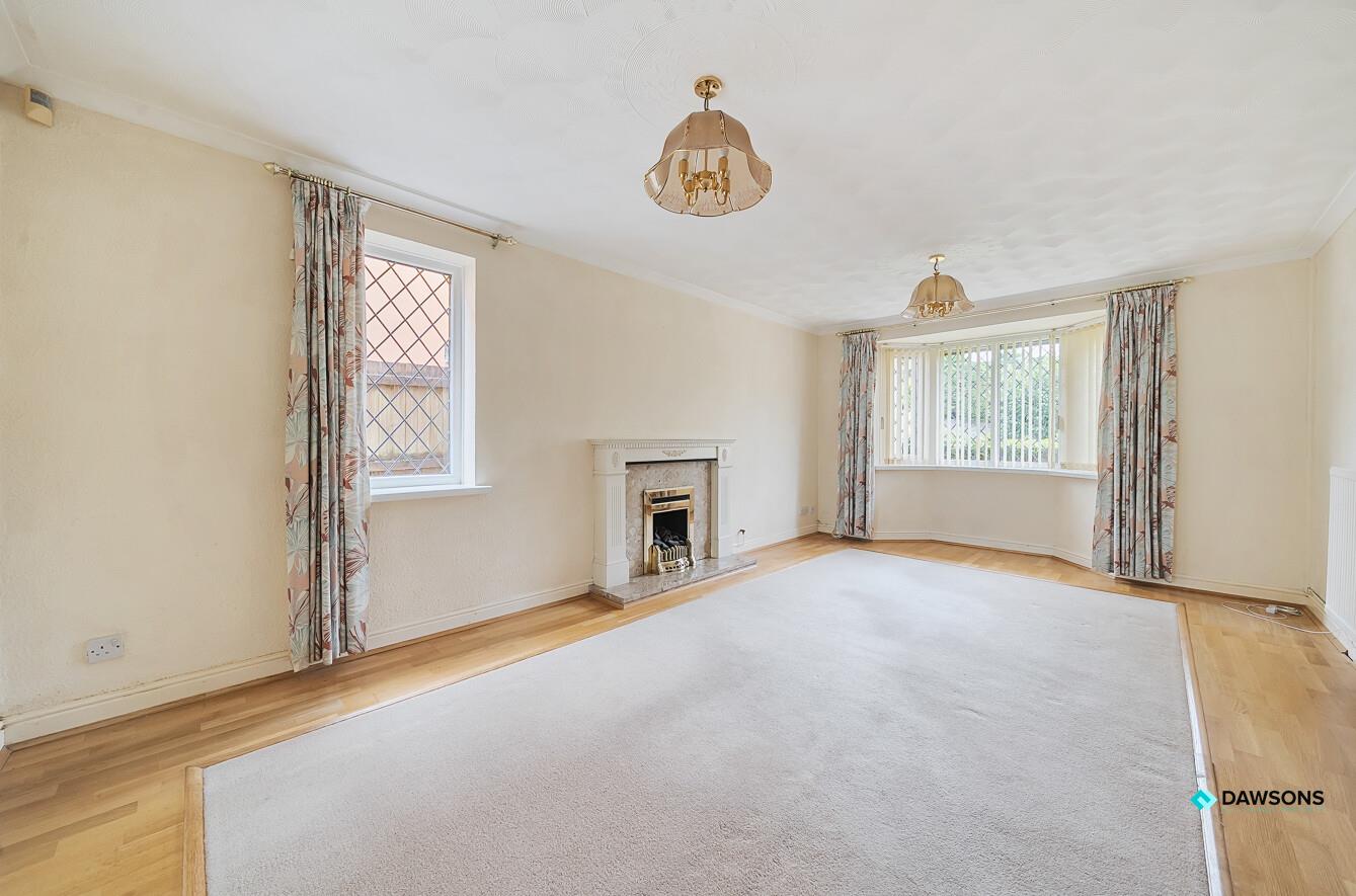 Wychwood Close, Langland, Swansea, SA3 4PH